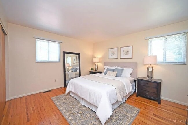 Photo - 8608 Linderwood Ln