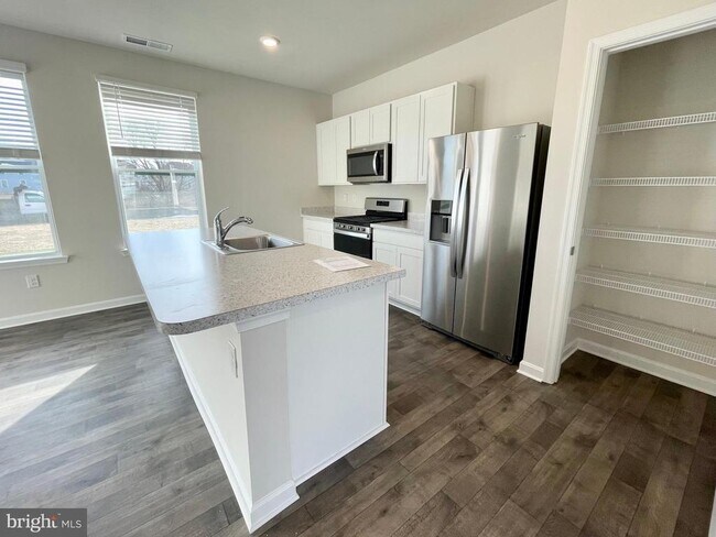 Photo - 28 Citrus Dr