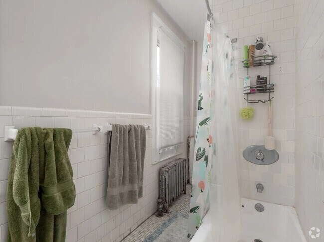 Building Photo - 44 Cameron Ave Unit 1 Rental