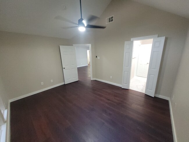 Dormitorio principal - 3708 Sycamore Ln
