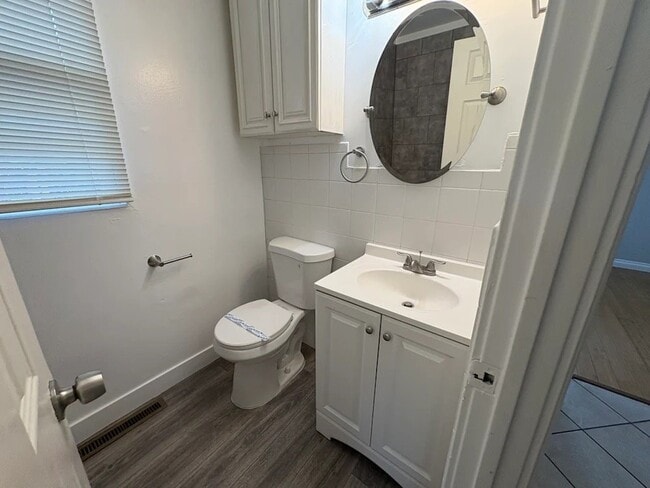 Photo - 190 Ember St
