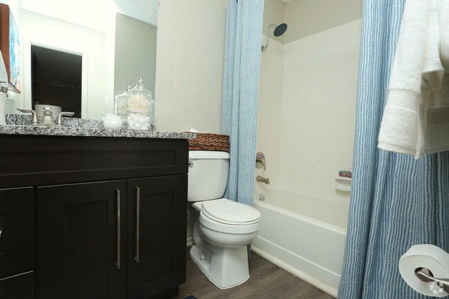 1050Sqft-The ¡Cambridge - z-121825-Cortland Windward