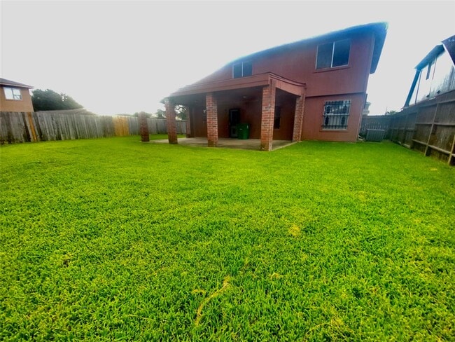 Building Photo - 6527 River Bluff Dr Rental