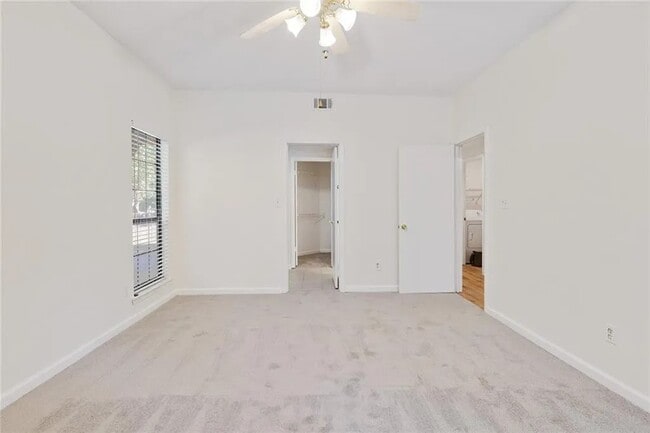Photo - 3069 Steeplechase Unit 3069