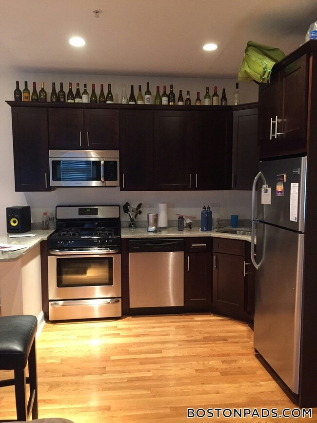 Photo - 23 Washburn St Unit 2