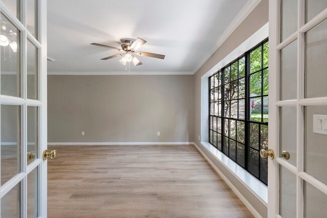 Photo - 183 S Rushwing Cir