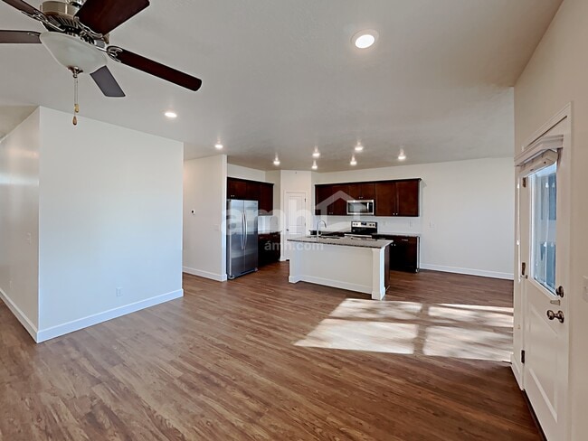 Photo - 2992 E S Village Dr
