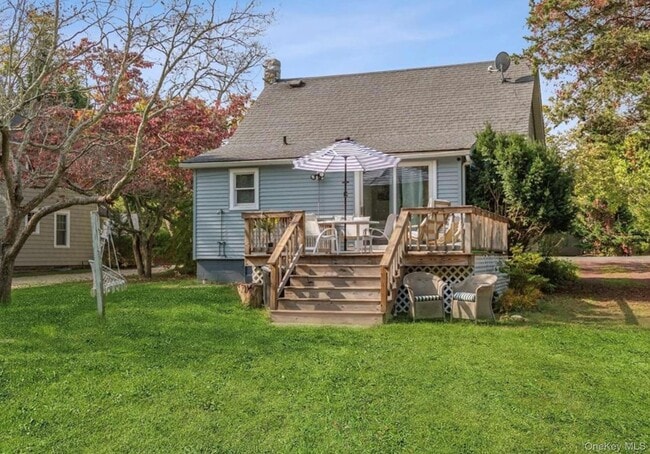 Photo - 1385 Old Shipyard Ln