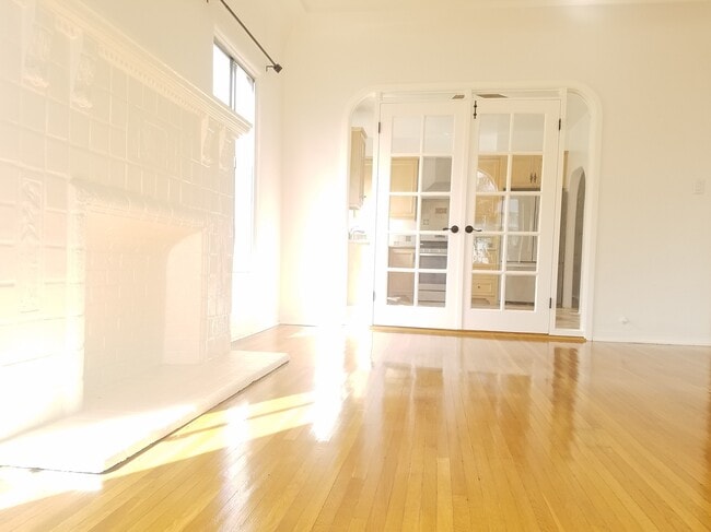 Photo - 1609 1/2 S Sierra Bonita Ave Unidad 1609 1.2