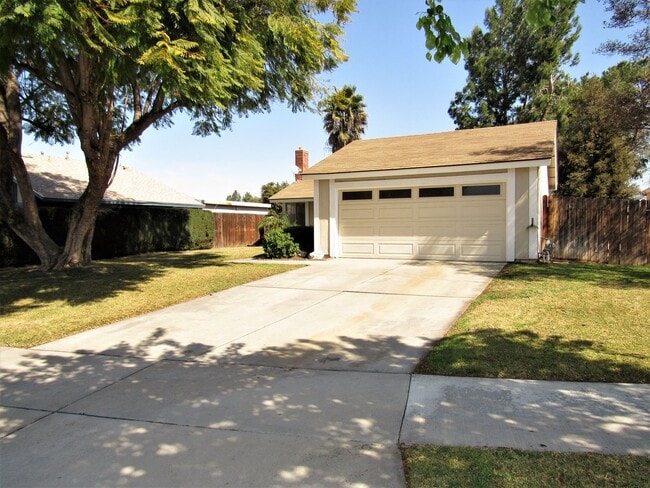 Photo - Spacious and Well Maintained 3 Bedroom 2 Bath single Family Home in The City of Riverside