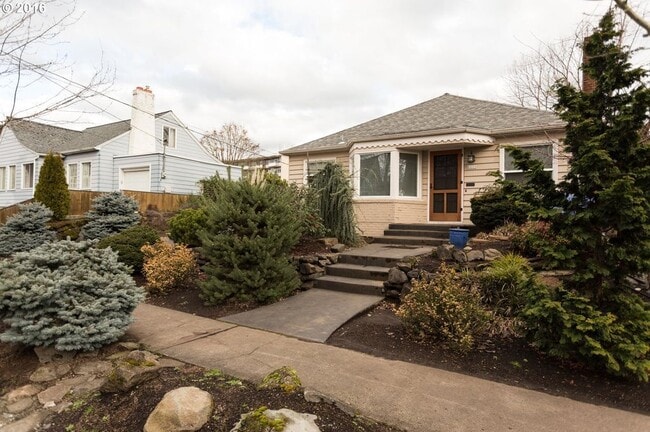 Photo - Coming Soon Sellwood-Moreland Two story, 3...