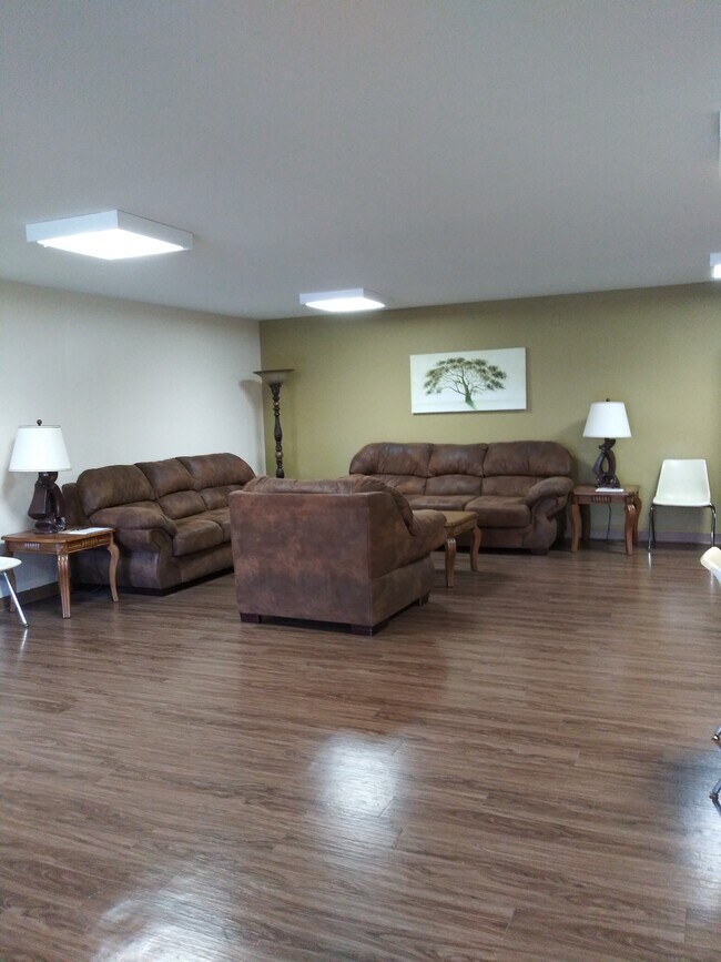 Photo - Vermilion House Apartments