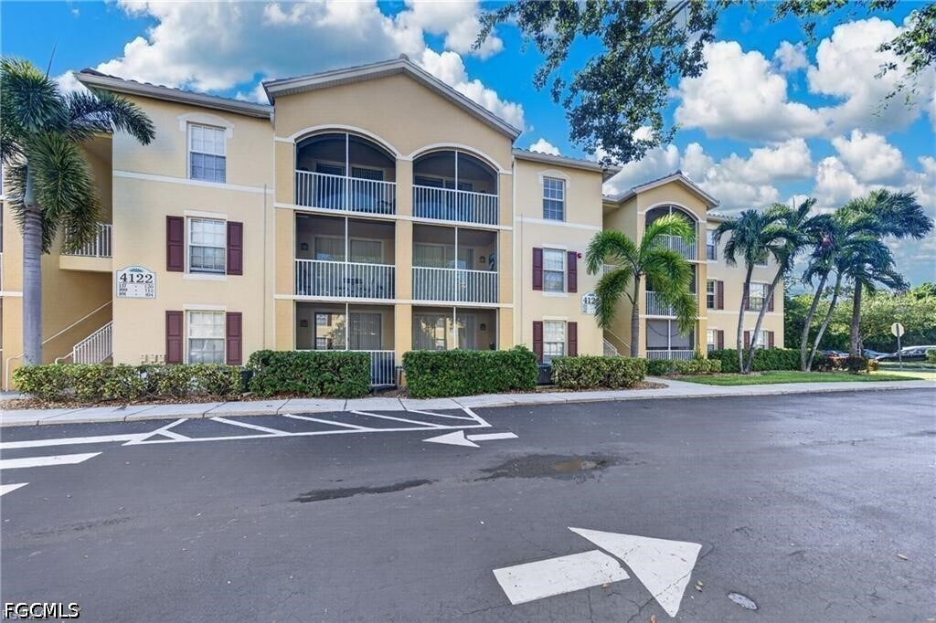 Photo - 4122 Residence Drive Unit 112