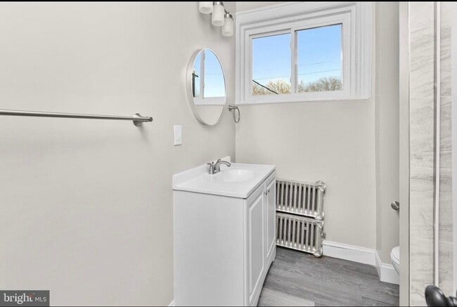 Photo - 134 4th Ave
