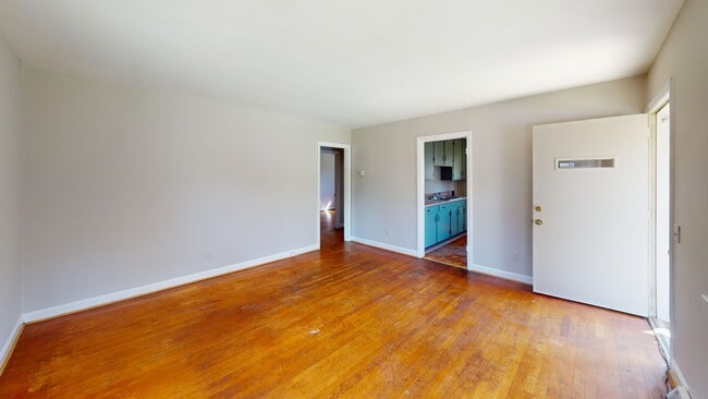 Photo - 814 Wabash Ave