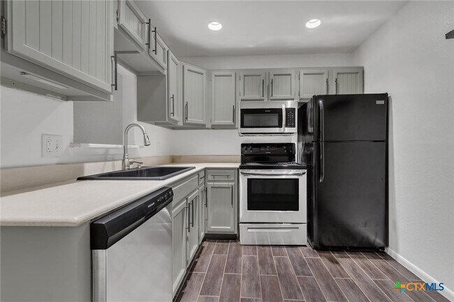 Photo - 1624 Aquarena Springs Dr Unit G151
