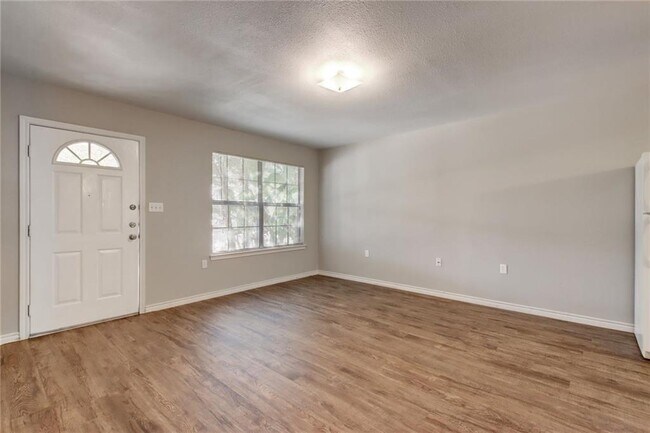 200 Hall St