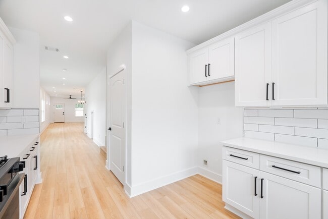 Photo - 7903 Sunnyhill St