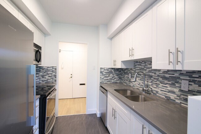 Photo - 4555 Av. Bonavista Unit 506