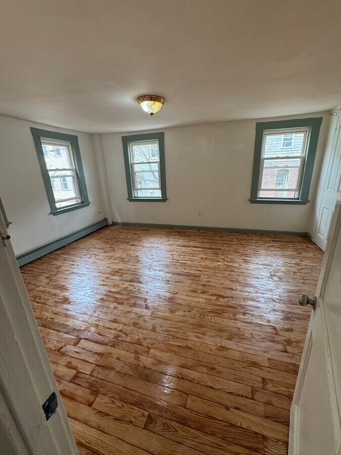 Photo - 56 7th St Unit 1