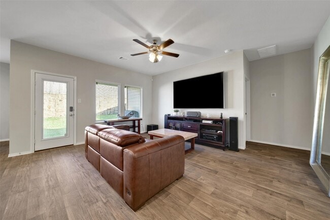 Photo - 13854 Rock Island Trl