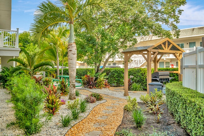 Photo - 1142 Sunset Point Rd