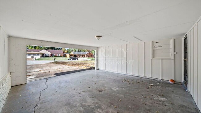 Photo - Stunning, Move-In Ready Home in Whitehaven...