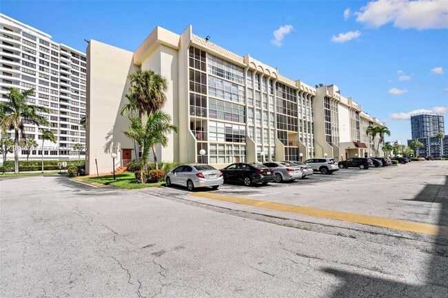 Photo - 501 Three Islands Boulevard Unit 518