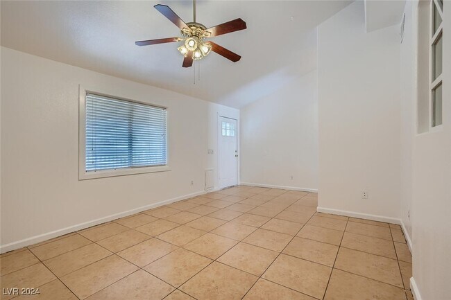 Photo - 4710 E Arizona Ave