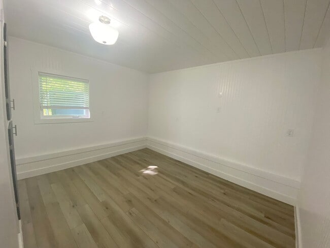 Photo - 669 W Marine Dr Unit 669 W. Marine Dr. #3