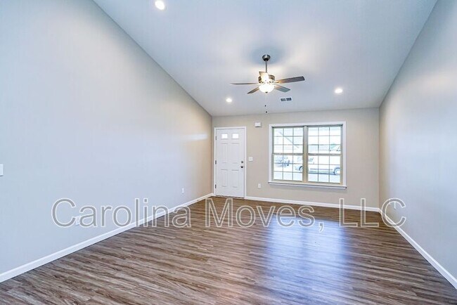 Photo - 252 Lockeland Park Dr