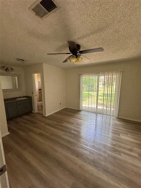 1309 Radam Cir