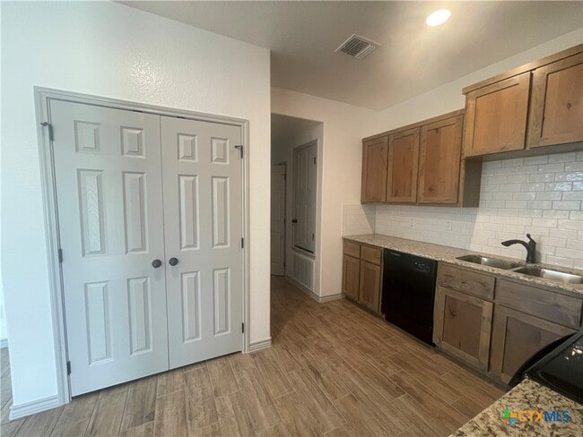 Photo - 2408 Duntov Dr