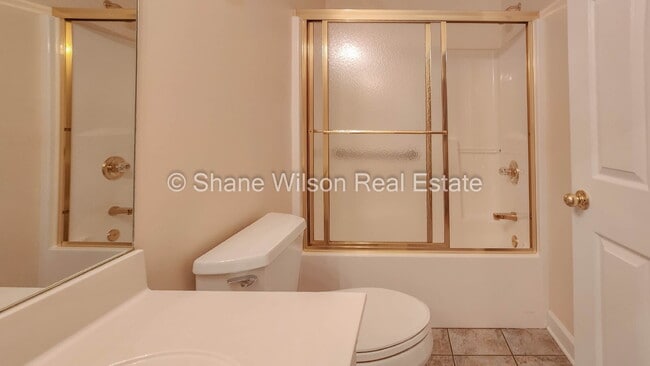 Photo - Spacious 3-Bed, 3-Bath Townhouse in Dalton