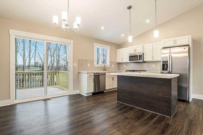 Photo - 705 7 Mile Rd NW