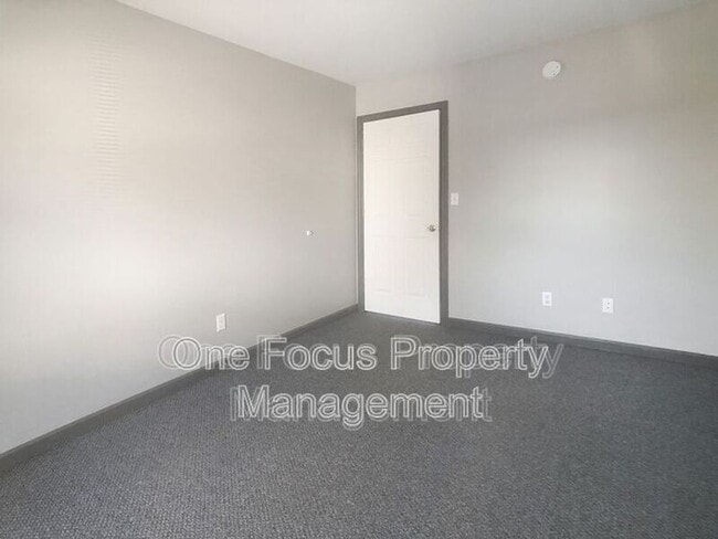 Photo - 415 E Church St Unit #5