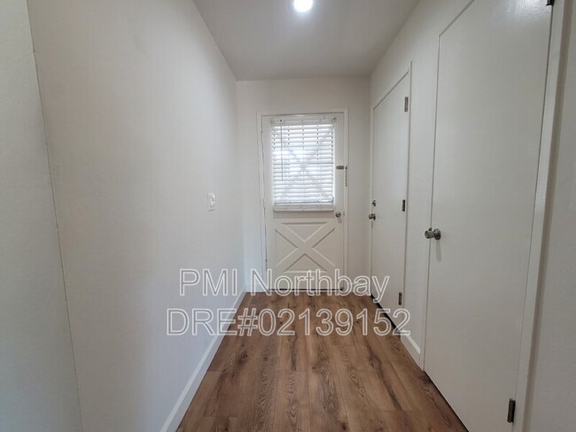 Photo - 2578 Pembrook Way