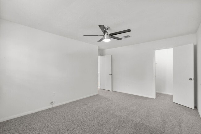 Photo - 2102 Silver Moon Trail