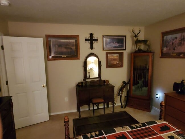 Photo - 3 Bedroom - 2.5 Bath Home in the HEART of ...