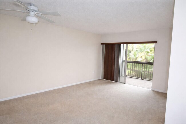 Photo - 711 N Pine Island Rd