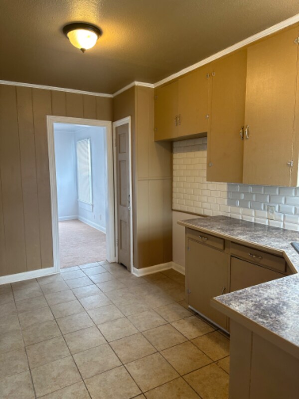 Photo - 1013 Colvin St