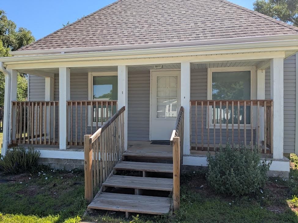 Photo - 1405 H Ave
