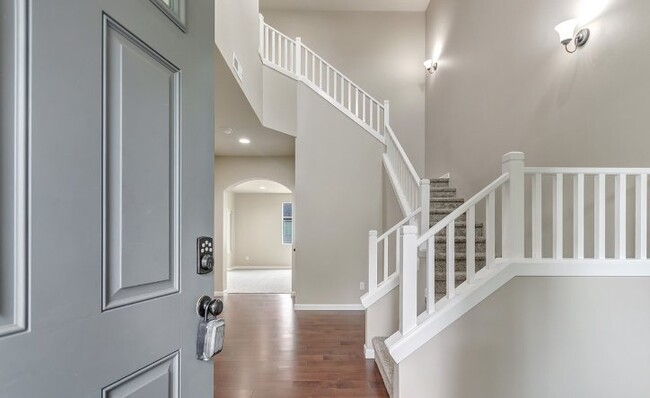 Photo - 4407 Goldcrest Dr NW