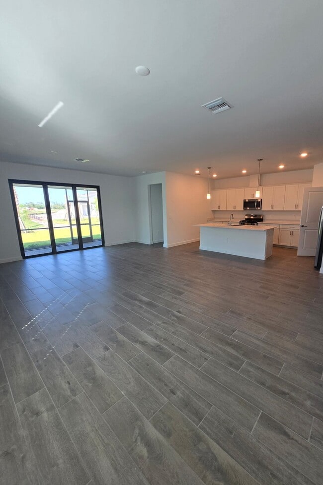 Photo - 19231 Gentry Pl