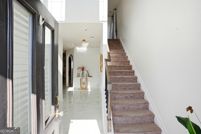 Photo - 341 Emporia Loop