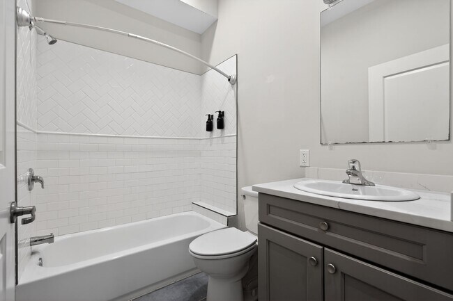 Photo - 980 N Marshall St Unit 1