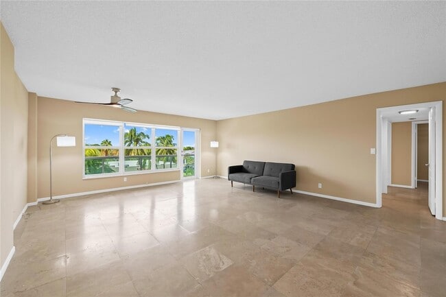Building Photo - 3900 Galt Ocean Dr Unit 309 Rental