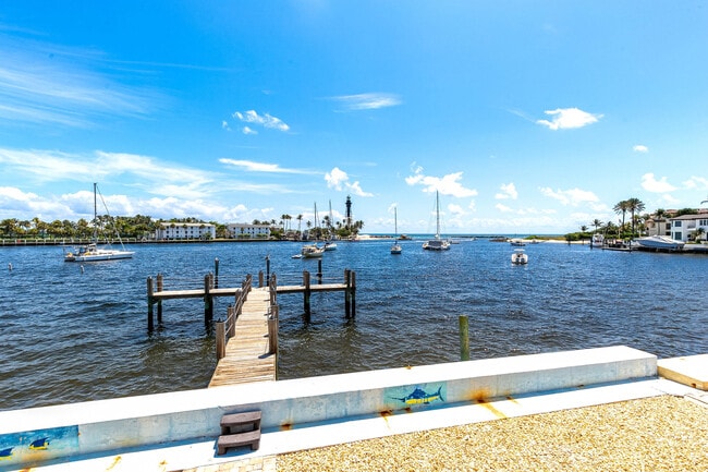 Photo - 2508 Bay Dr Unit 102