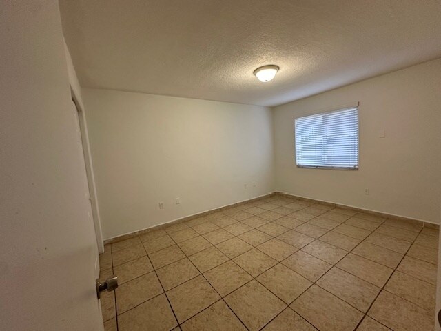 Photo - 3525-3527 SW 25th Ter