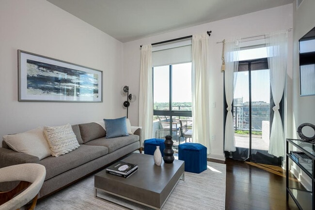Photo - 70 N Street Southeast-SI FL11-ID1587686P Unidad SI FL11-ID1587686P
